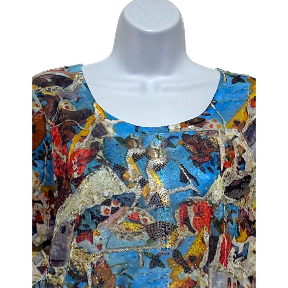 Large Short Sleeve Top Multi-Color, With Rhinestones Design-Offers Welcome - Picture 3 of 4